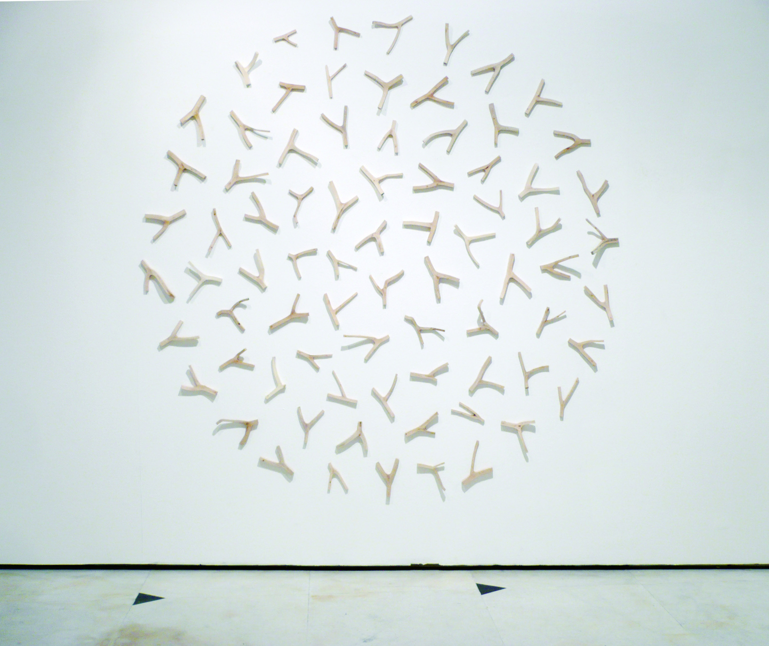 xcercle-2011-divers-bois-dimensions-variables-vue-de-la-galerie-180-cm-o